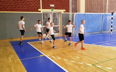 NASTUP NAŠIH UČENIKA NA NATJECANJU U FUTSALU U VINKOVCIMA