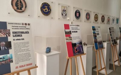 Posjet izložbi „Hrvatska vojska i policija u mjerilu – od Domovinskog rata do danas“