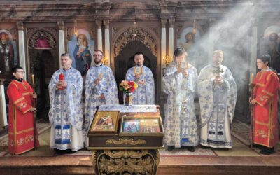 UČENICI B ODJELA U CRKVI SVETOG OCA NIKOLAJA U MIRKOVCIMA
